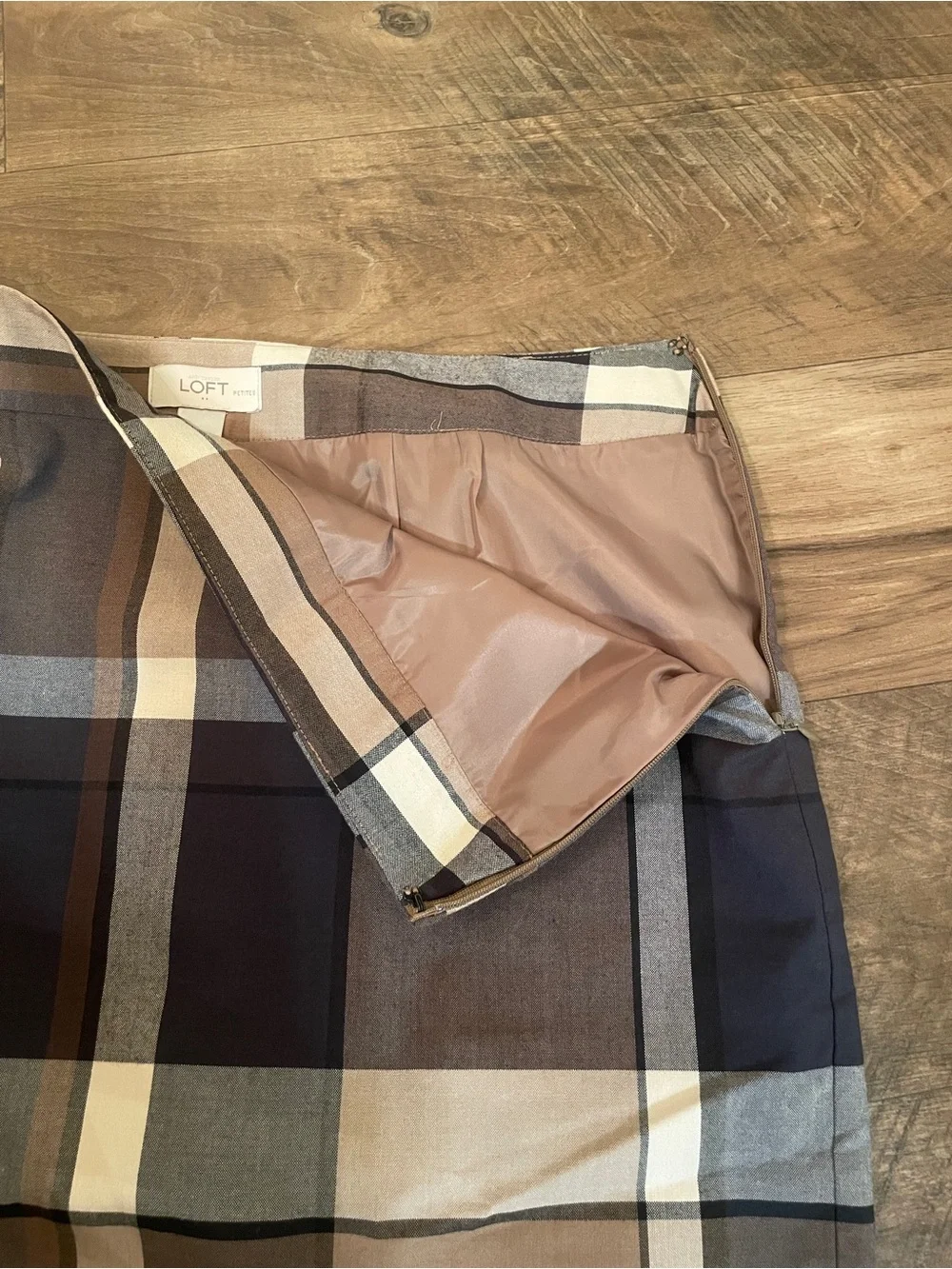 Loft - Ann Taylor - Brown Plaid Preppy Light Acedemia Mini Skirt Size 12P
